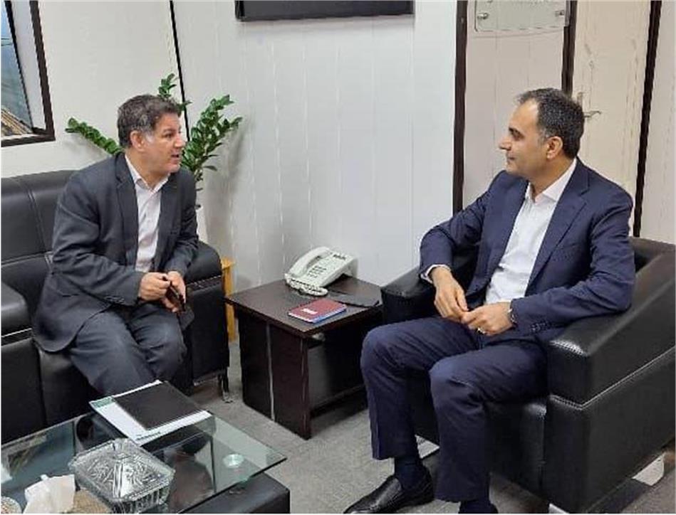 دستگاههای اجرایی از بازنشستگان خود تجلیل نمایند